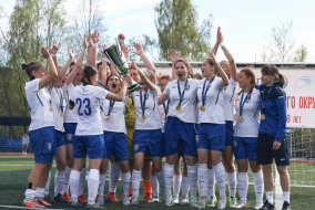 Награждение команд девушек в Петрозаводске. 14 мая 2023