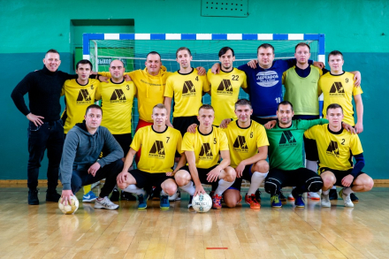 Открытый чемпионат Бобруйска по мини-футболу. Первые матчи