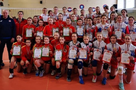Девушки Ники-2008-09 выиграли турнир в Белгороде