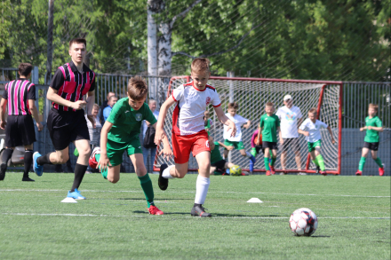 Открытие Первенства по футболу среди детско-юношеских команд на призы Губернатора Томской области