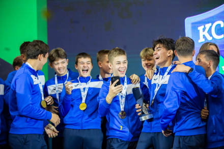 Во Владивостоке прошло награждение призёров Дальневосточной ЮФЛ