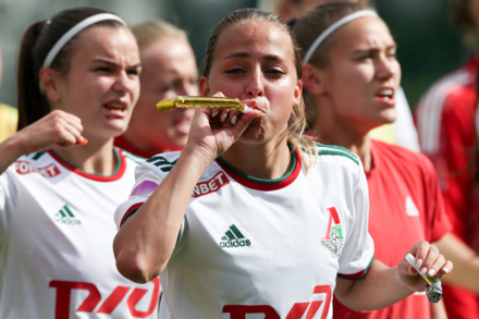 Клубный женский футбол России в сезоне 2022 года