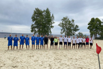 На Центральном пляже города Ульяновска стартовал Чемпионат Ульяновской области по пляжному футболу