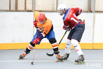 26 августа и 2 сентября прошел групповой этап Кубка Москвы по хоккею на роликовых коньках с шайбой.