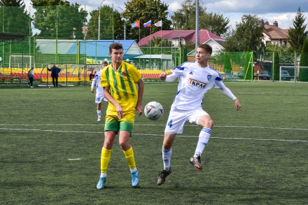 «Академия футбола» в сухую разгромила СШОР №5 Смоленск